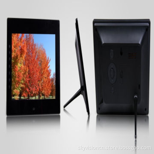 10-inch Digital Photo Frame, Supports 1,080P with 1,024*600 Pixels, Wall Mountable and Easy to Fix